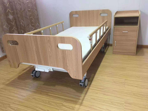 選購(gòu)木質(zhì)養(yǎng)老床時(shí)需注意哪些方面呢？